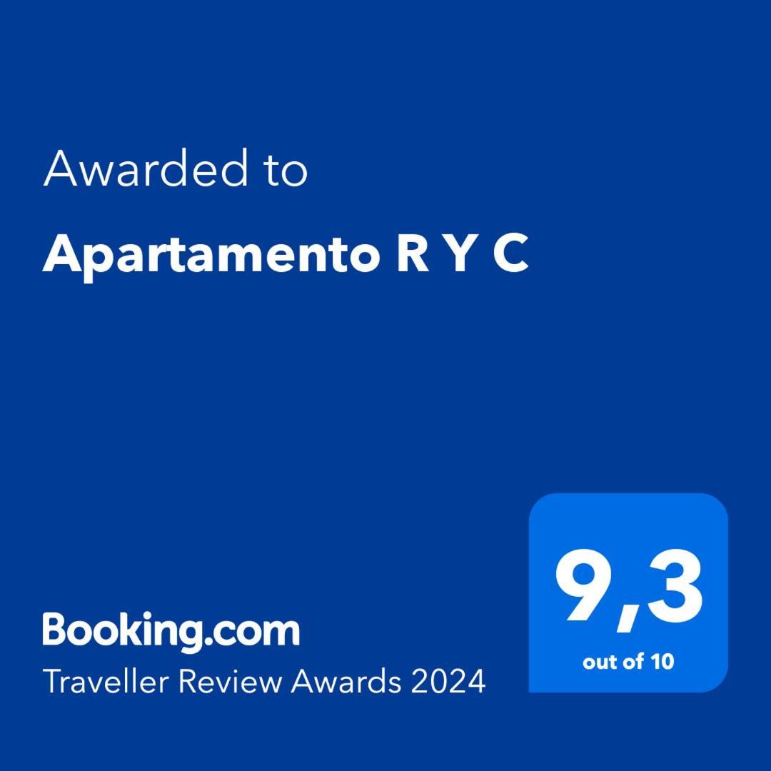 Apartamento R Y C 阿维莱斯 外观 照片